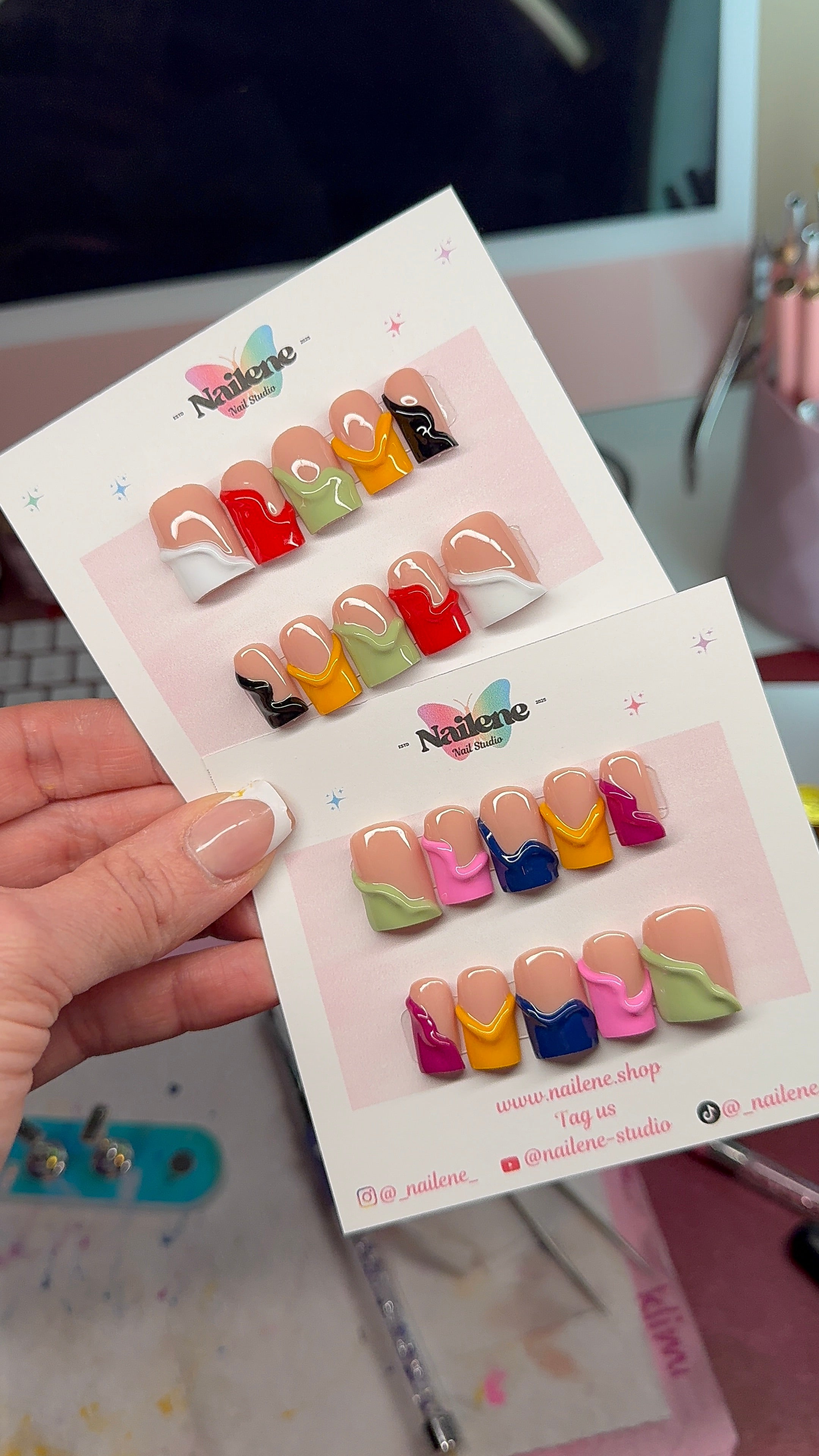 Prismatic 3D Abstract Press On Nails|Reusable Custom Nails